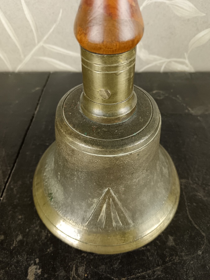 WWII British Military Cast Brass ARP Handbell  Warning Bell c.1940 (8).jpg